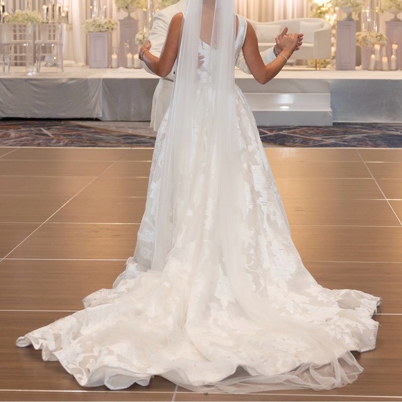 Evalendel Dresses & Skirts - Eva Lendel “Camilla” Wedding Dress